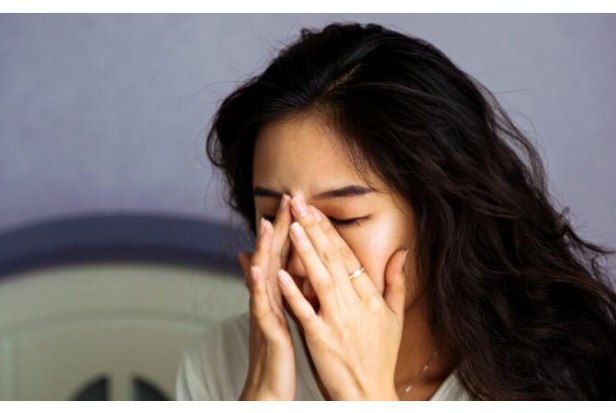 Why Does Rubbing Eyes Feel Good – How to Avoid Rubbing Eyes